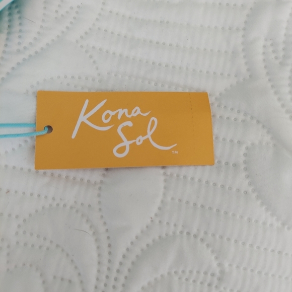 Kona Sol One Piece Striped Swimsuit - Picture 14 of 14